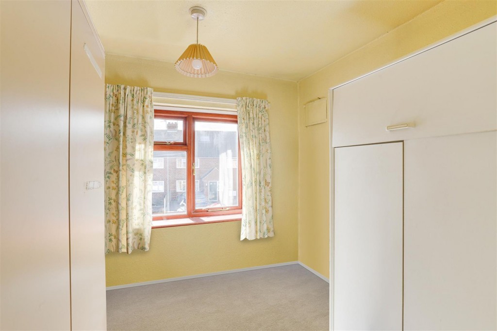 Carnarvon Drive, Burton Joyce, Nottinghamshire, NG14 5ER
