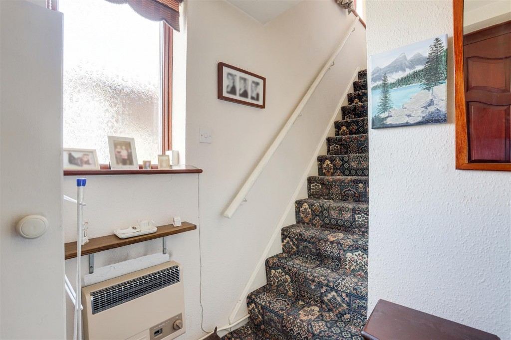 Carnarvon Drive, Burton Joyce, Nottinghamshire, NG14 5ER