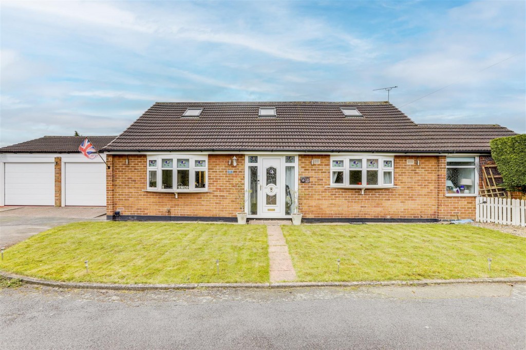 Abbey Close, Hucknall, Nottinghamshire, NG15 6PJ