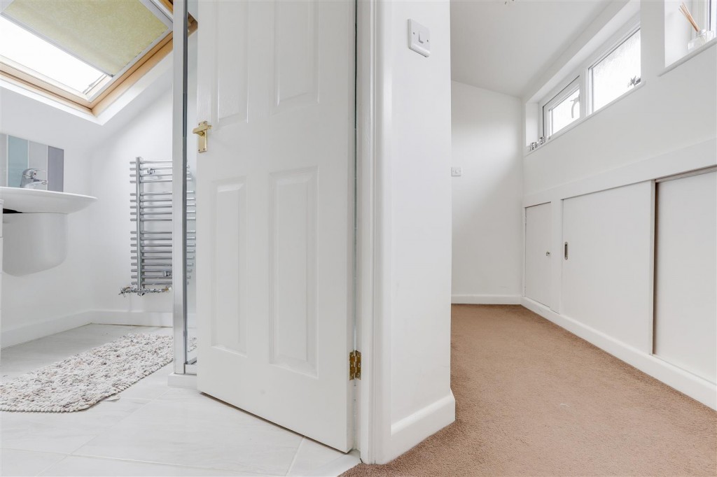 Abbey Close, Hucknall, Nottinghamshire, NG15 6PJ