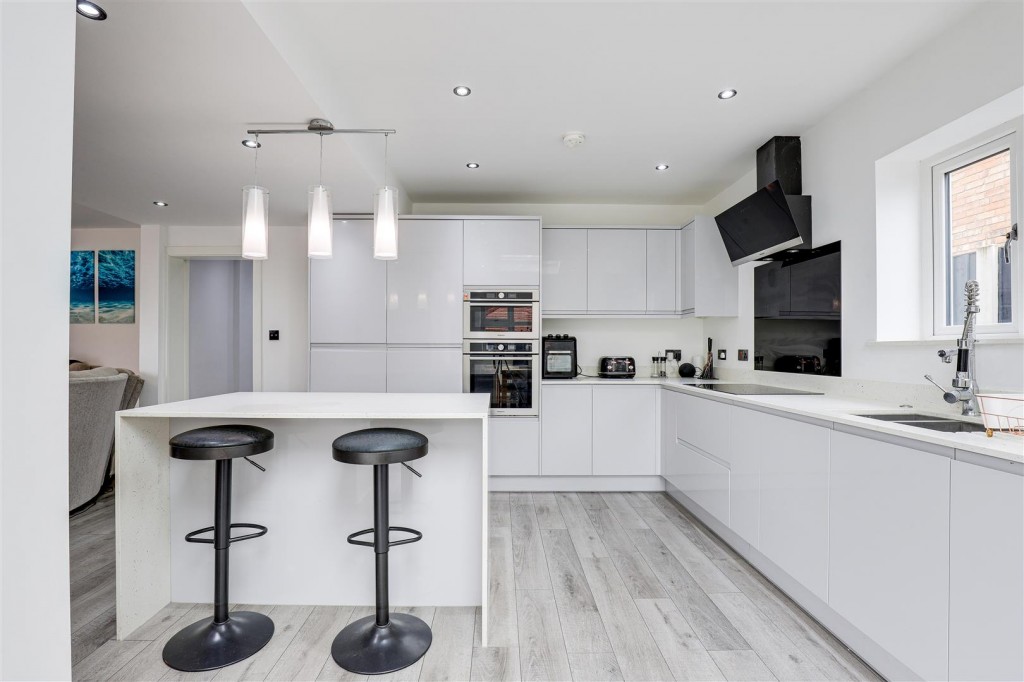 Marshall Hill Drive, Mapperley, Nottinghamshire, NG3 6FY