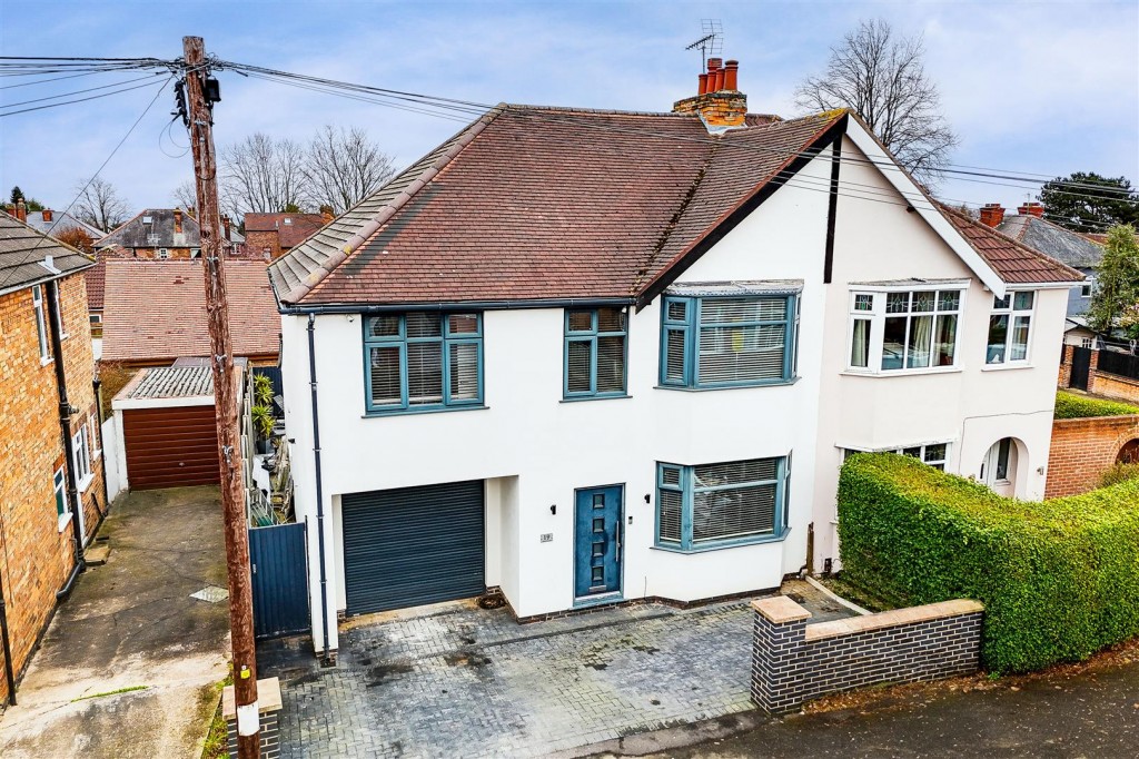 Marshall Hill Drive, Mapperley, Nottinghamshire, NG3 6FY