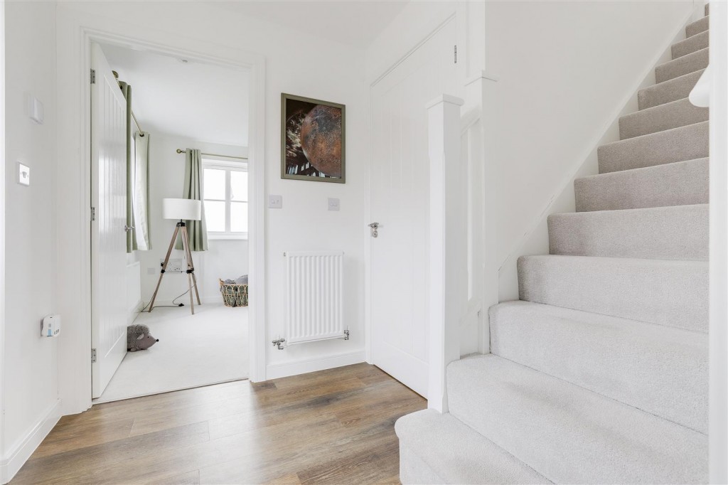 Fowler Close, Swadlincote, Derbyshire, DE11 7FX