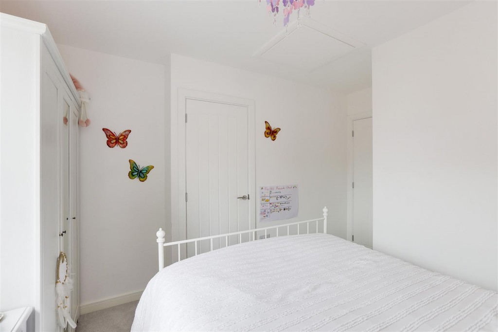 Fowler Close, Swadlincote, Derbyshire, DE11 7FX
