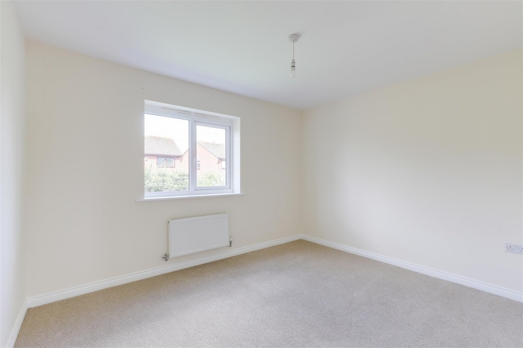 Axmouth Drive, Mapperley, Nottinghamshire, NG3 5SX