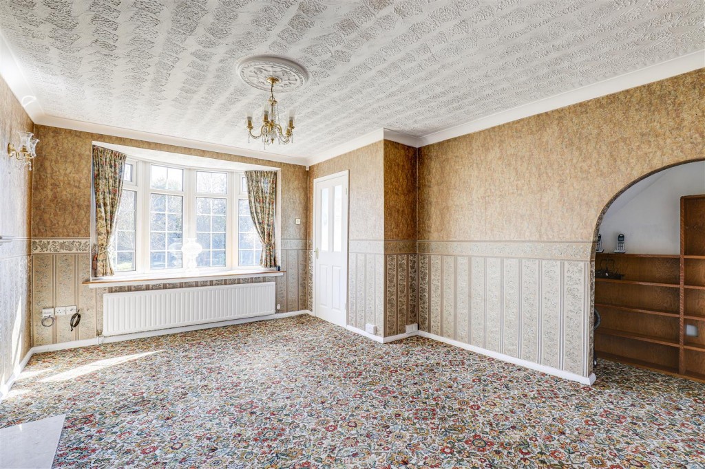 Plumtree Gardens, Calverton, Nottinghamshire, NG14 6GE