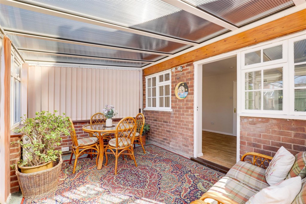 Plumtree Gardens, Calverton, Nottinghamshire, NG14 6GE