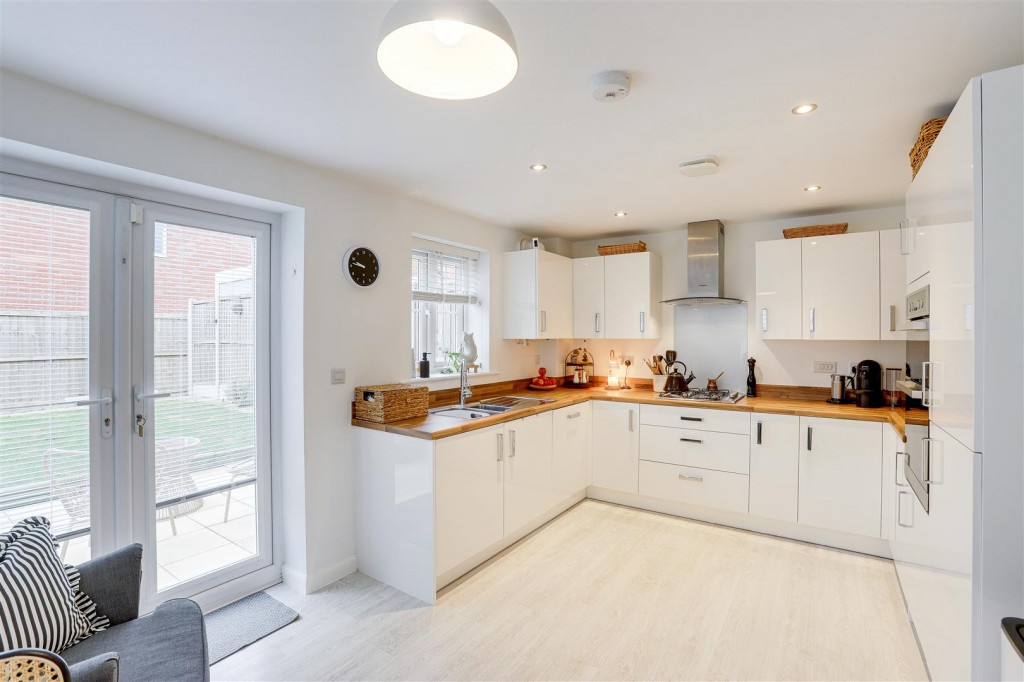 Wisteria Drive, Edwalton, Nottinghamshire, NG12 4HZ