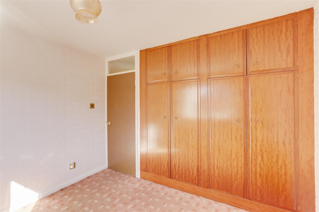 Albany Close, Hucknall, Nottinghamshire, NG15 6QZ