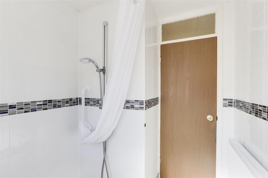 Albany Close, Hucknall, Nottinghamshire, NG15 6QZ