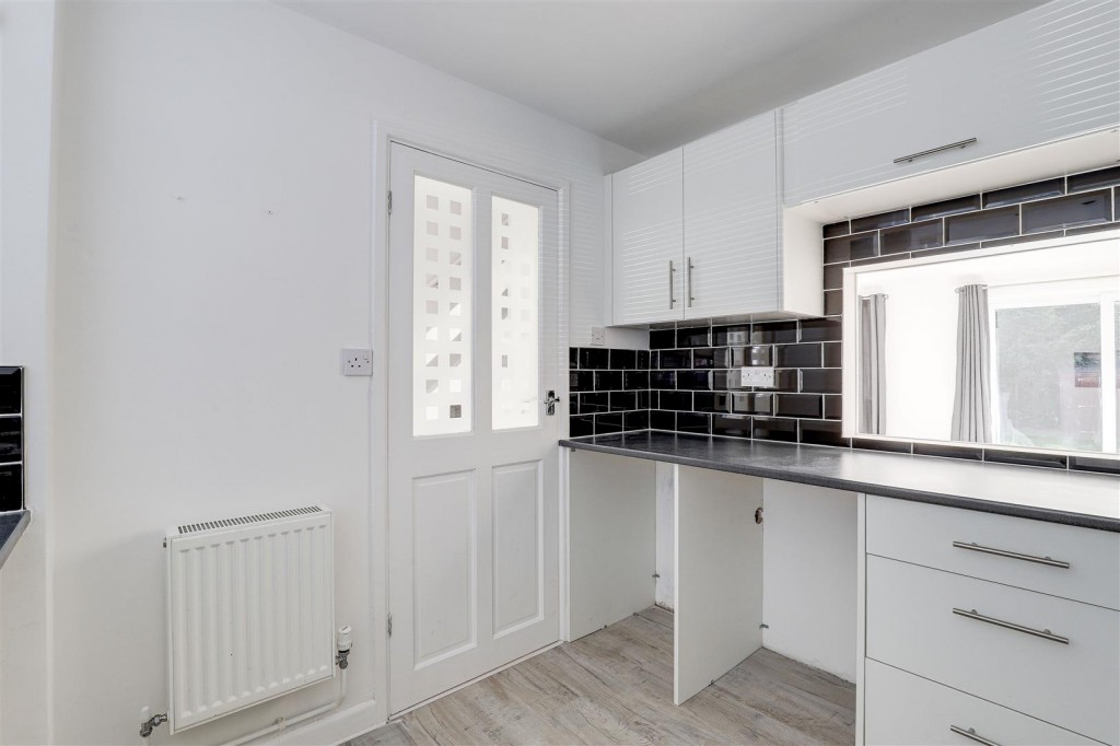 Valeside Gardens, Colwick, Nottinghamshire, NG4 2EP