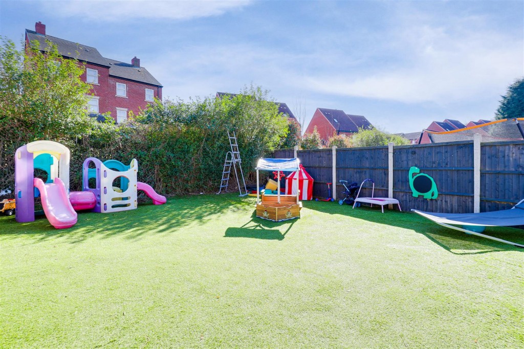 Alderton Road, Sherwood, Nottinghamshire, NG5 6DX