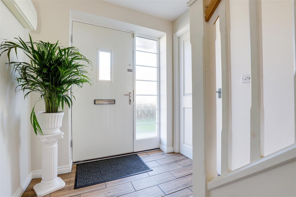 Bradstone Drive, Mapperley, Nottinghamshire, NG3 5SY
