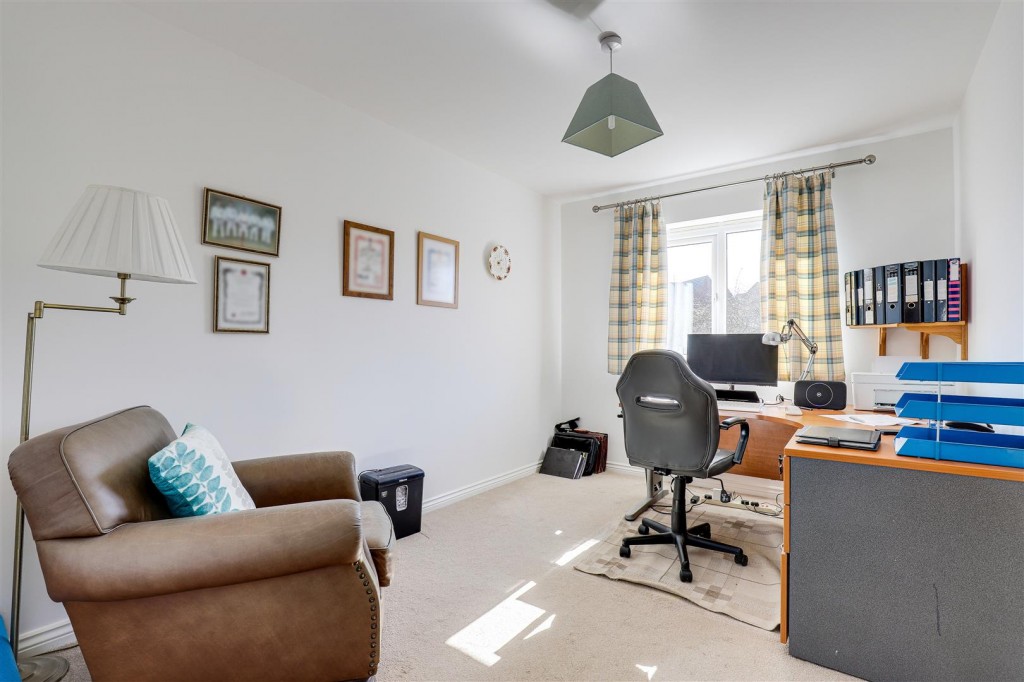 Bradstone Drive, Mapperley, Nottinghamshire, NG3 5SY
