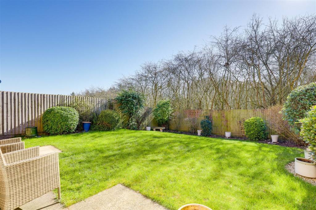 Bradstone Drive, Mapperley, Nottinghamshire, NG3 5SY