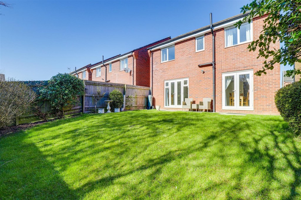 Bradstone Drive, Mapperley, Nottinghamshire, NG3 5SY