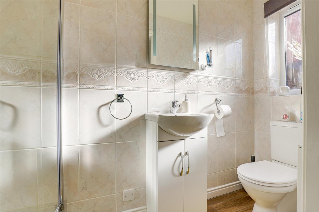 Marshall Close, Calverton, Nottinghamshire, NG14 6RE