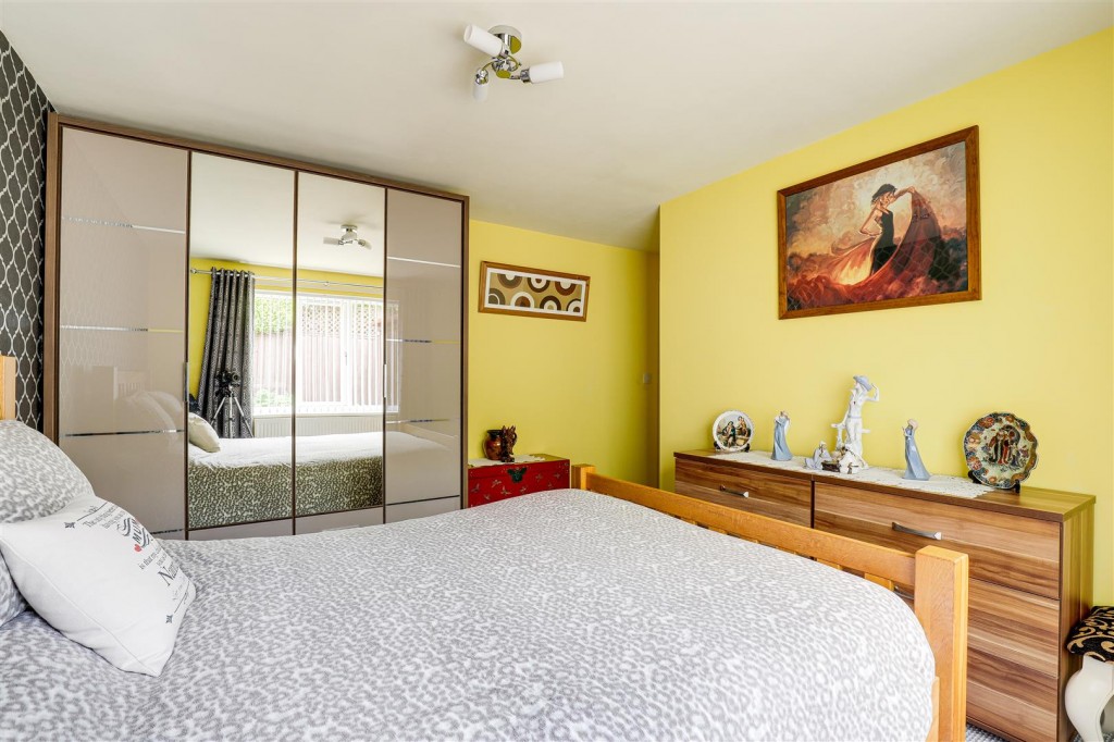 Marshall Close, Calverton, Nottinghamshire, NG14 6RE