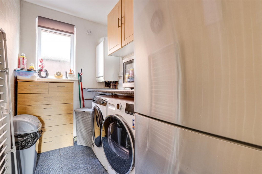 Marshall Close, Calverton, Nottinghamshire, NG14 6RE