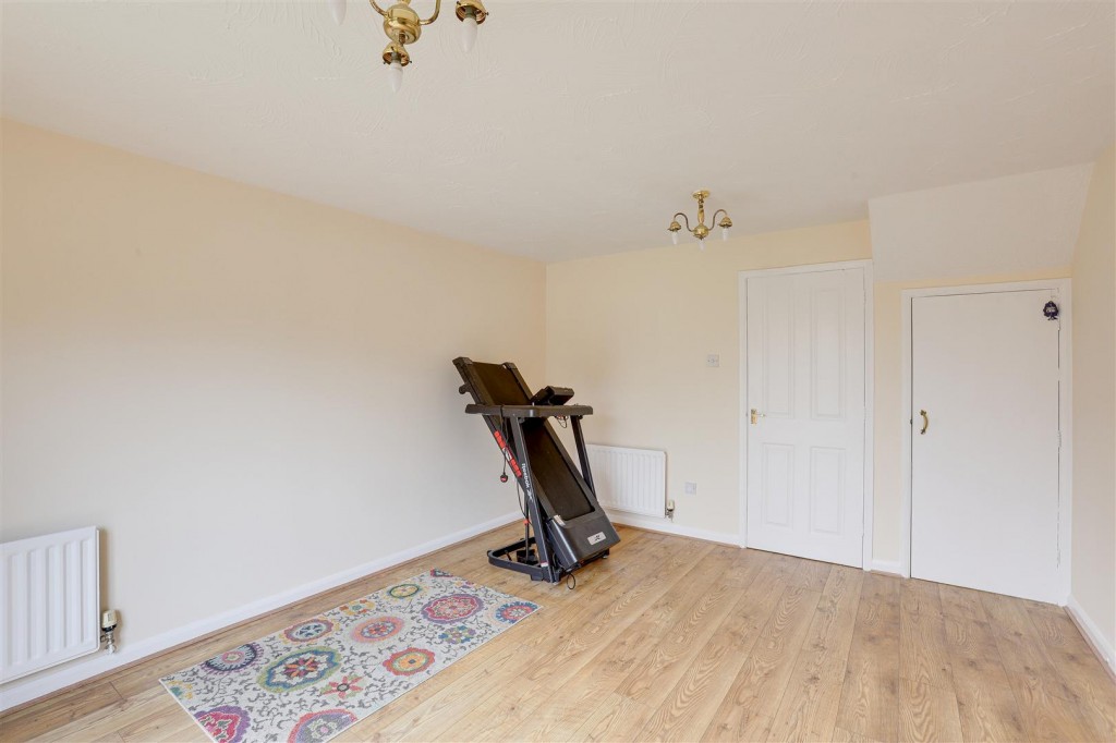 Hotspur Drive, Colwick, Nottinghamshire, NG4 2BS