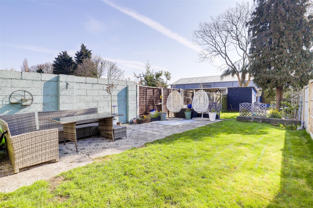 Vale Road, Colwick, Nottinghamshire, NG4 2GN