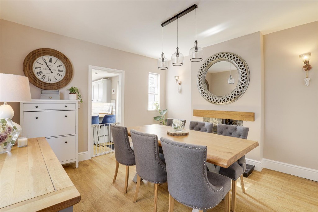 Vale Road, Colwick, Nottinghamshire, NG4 2GN