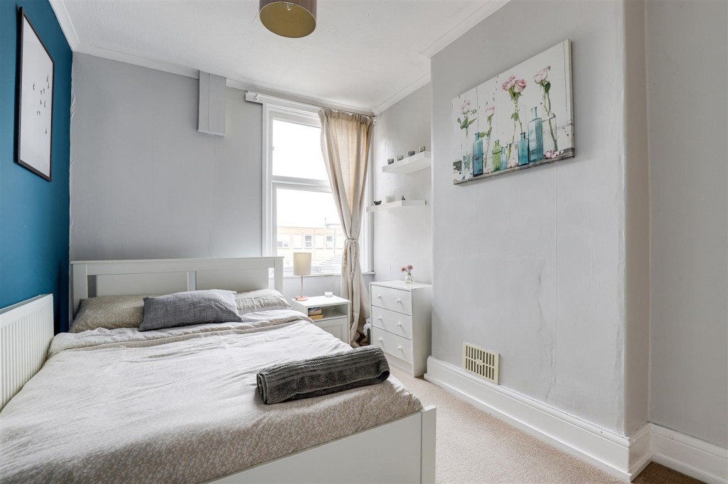 Wallis Street, Old Basford, Nottingham, NG6 0EP