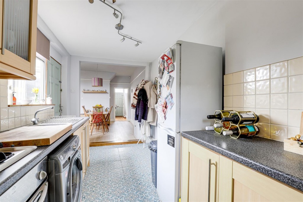 Wallis Street, Old Basford, Nottingham, NG6 0EP