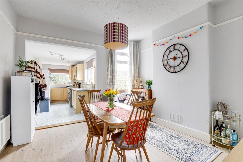 Wallis Street, Old Basford, Nottingham, NG6 0EP