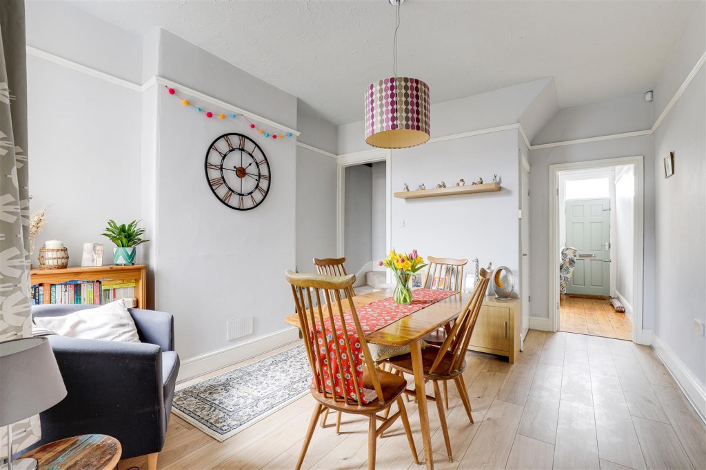 Wallis Street, Old Basford, Nottingham, NG6 0EP