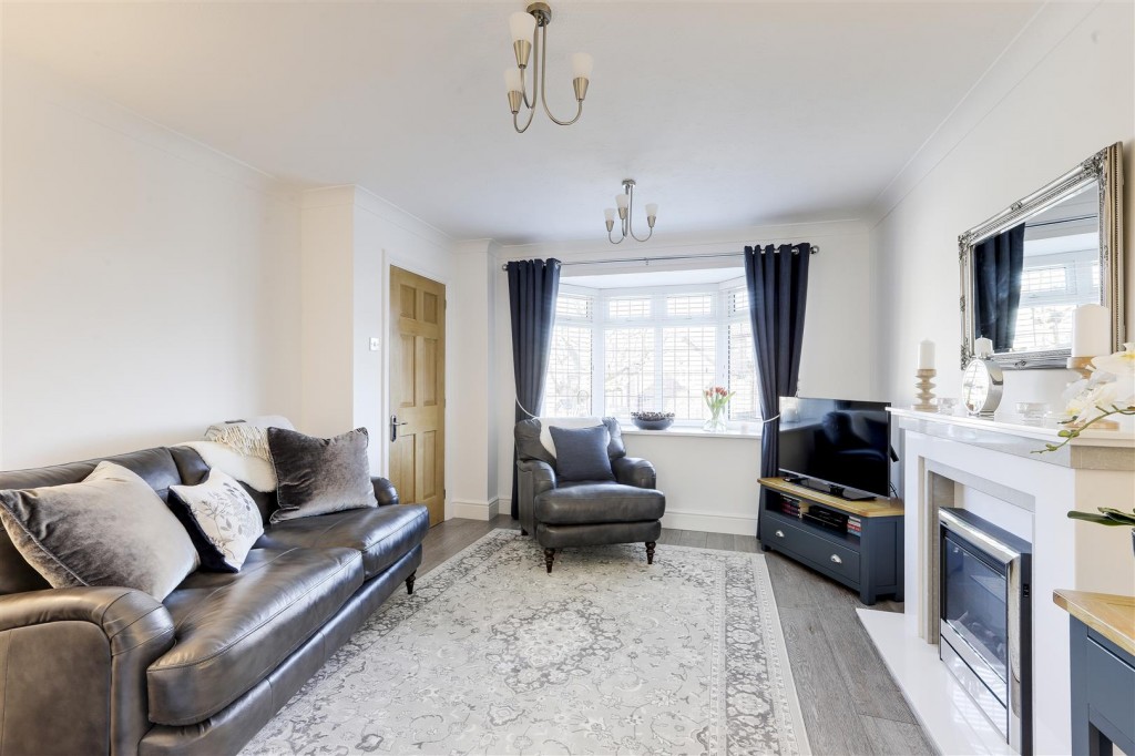 Longfellows Close, Bestwood Park, Nottinghamshire, NG5 5UD