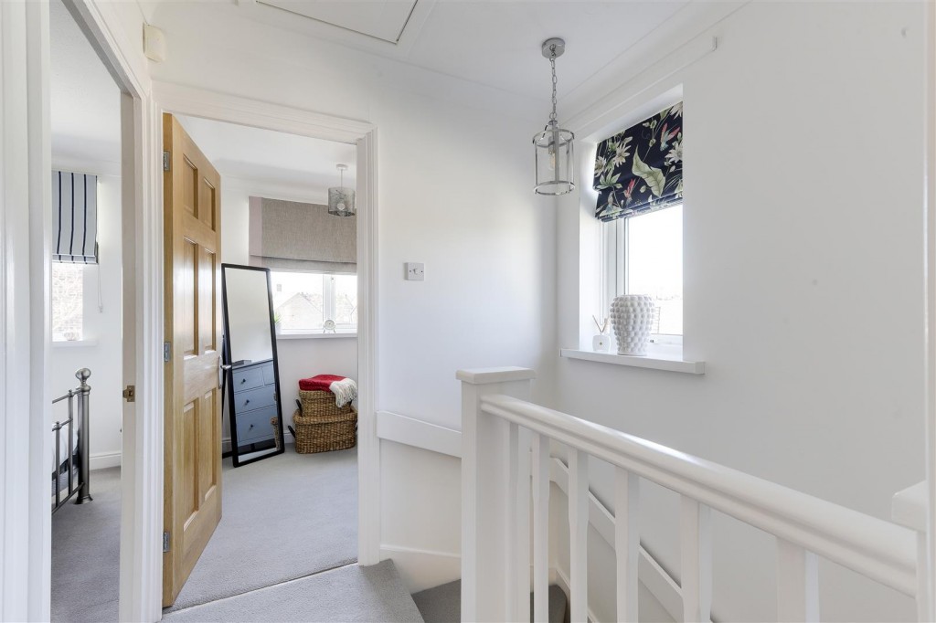 Longfellows Close, Bestwood Park, Nottinghamshire, NG5 5UD