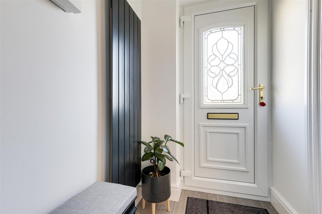 Longfellows Close, Bestwood Park, Nottinghamshire, NG5 5UD