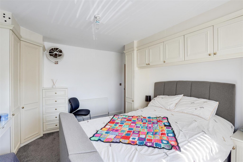 Haslemere Road, Bobbersmill, Nottinghamshire, NG8 5GJ