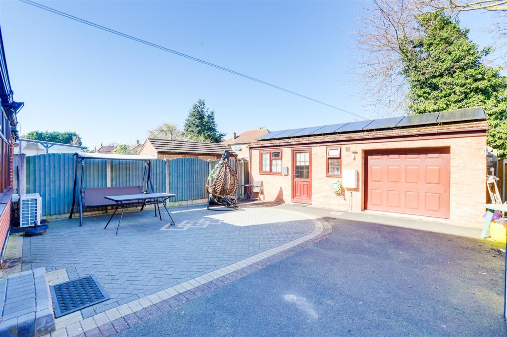 Haslemere Road, Bobbersmill, Nottinghamshire, NG8 5GJ