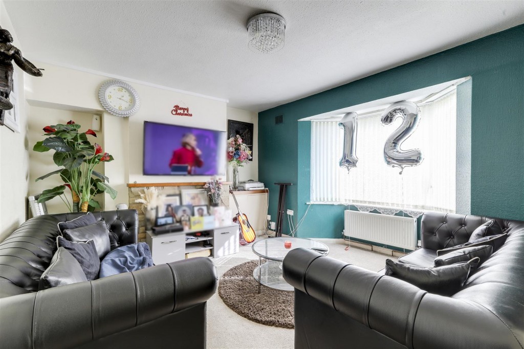 Leybourne Drive, Bestwood, Nottinghamshire, NG5 5GL