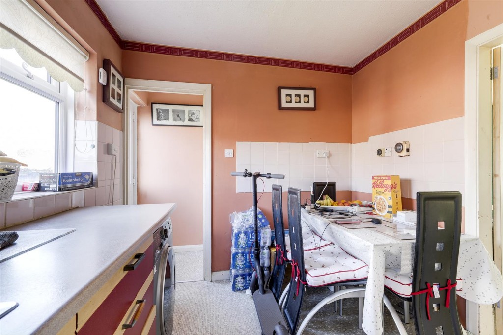 Leybourne Drive, Bestwood, Nottinghamshire, NG5 5GL