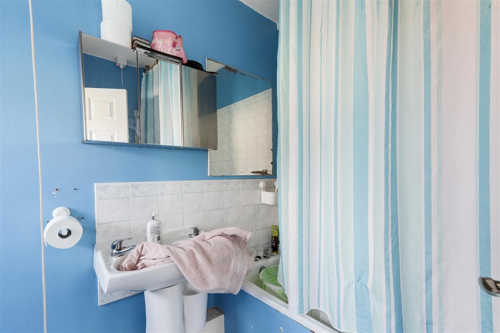 Leybourne Drive, Bestwood, Nottinghamshire, NG5 5GL