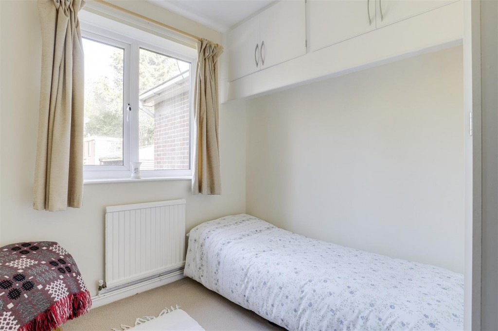 Lees Road, Mapperley, Nottinghamshire, NG3 6HB