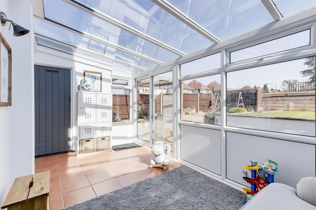 Coningsby Road, Woodthorpe, Nottinghamshire, NG5 4LG