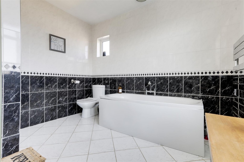 Coningsby Road, Woodthorpe, Nottinghamshire, NG5 4LG