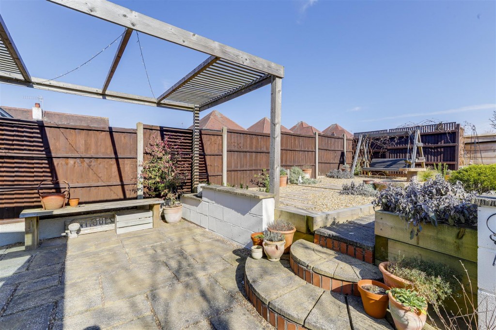 Coningsby Road, Woodthorpe, Nottinghamshire, NG5 4LG