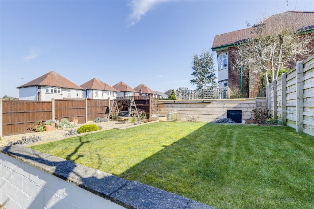 Coningsby Road, Woodthorpe, Nottinghamshire, NG5 4LG