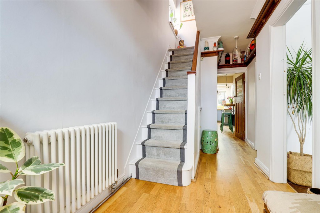 Whittingham Road, Mapperley, Nottinghamshire, NG3 6BJ