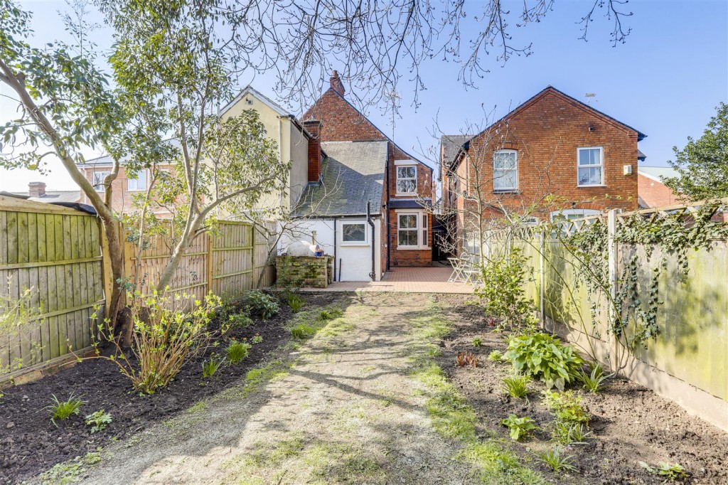 Station Road, Beeston, Nottinghamshire, NG9 2AZ