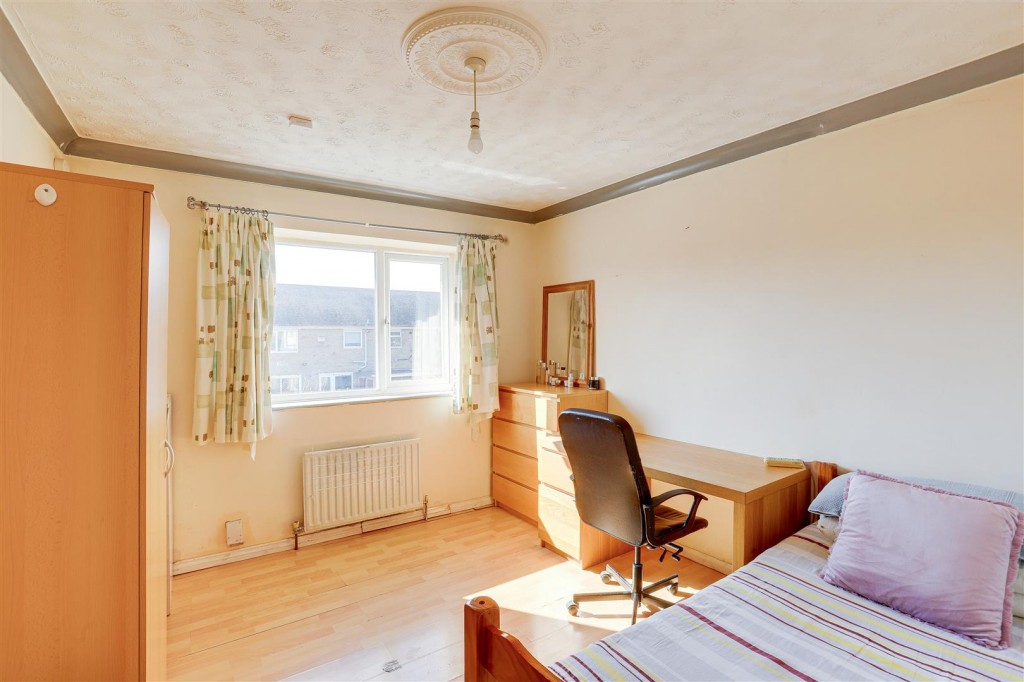 Rivergreen, Clifton, Nottinghamshire, NG11 8AW