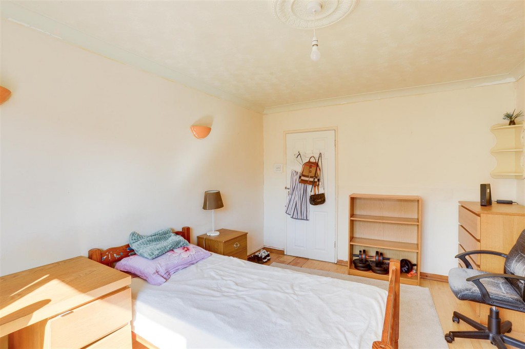 Rivergreen, Clifton, Nottinghamshire, NG11 8AW