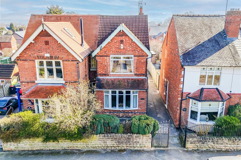 Park Road, Hucknall, Nottinghamshire, NG15 6LG