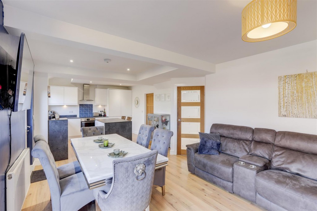 Wilsthorpe Road, Breaston, Derbyshire, DE72 3EA