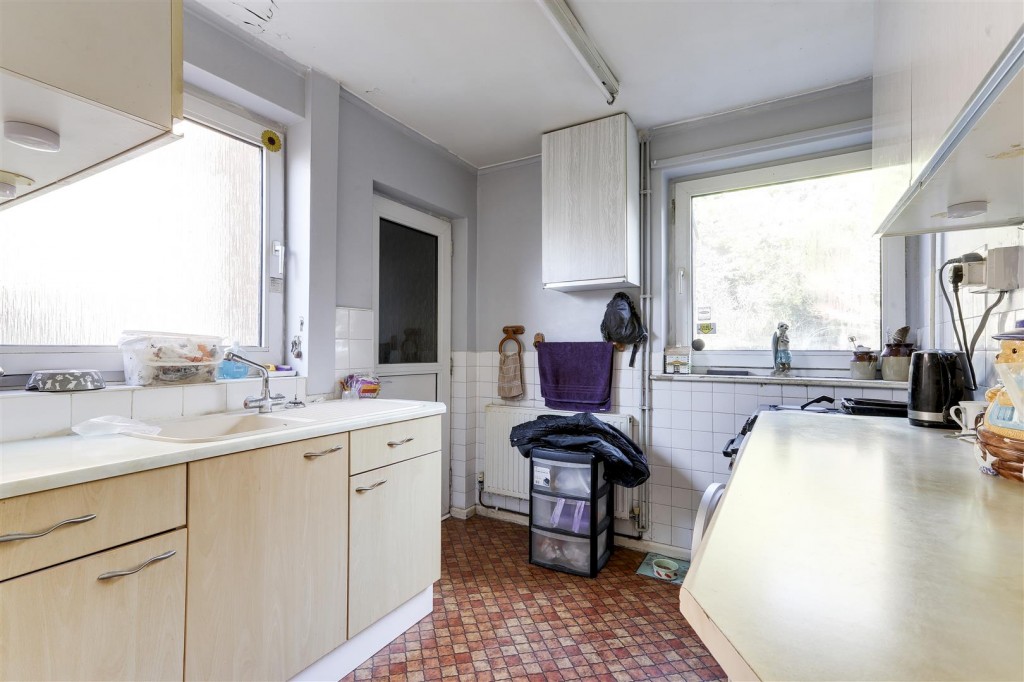 Aspley Park Drive, Nottinghamshire, NG8 3EG
